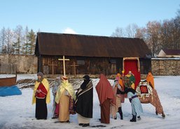 Divadelní představení Čtvrtý z mudrců v Krucemburku.